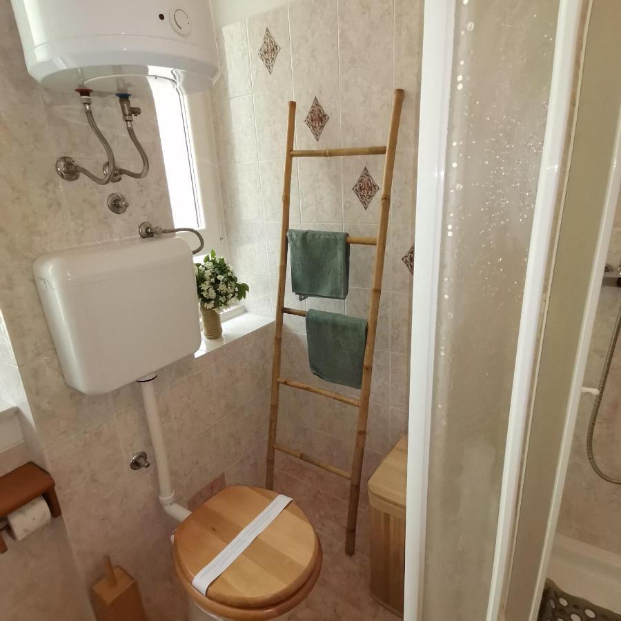 רייקה Apartman Flavia מראה חיצוני תמונה