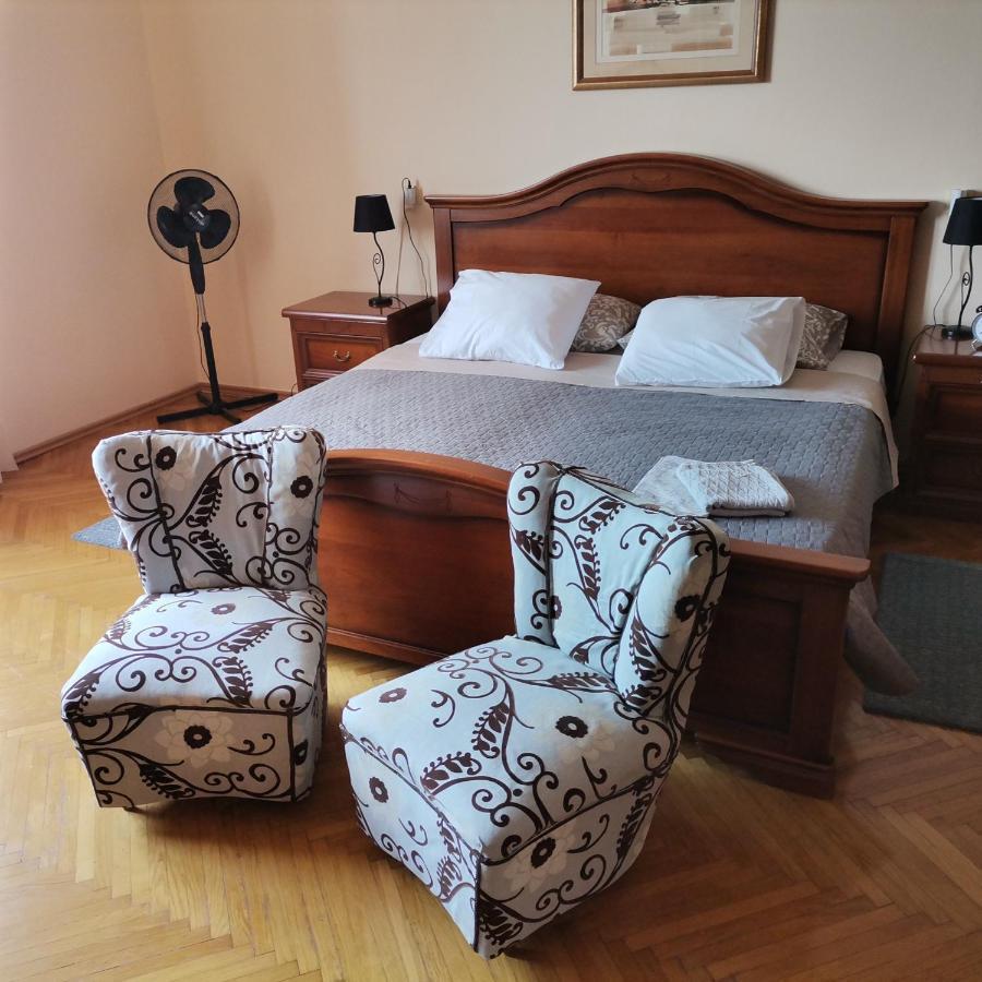 רייקה Apartman Flavia מראה חיצוני תמונה