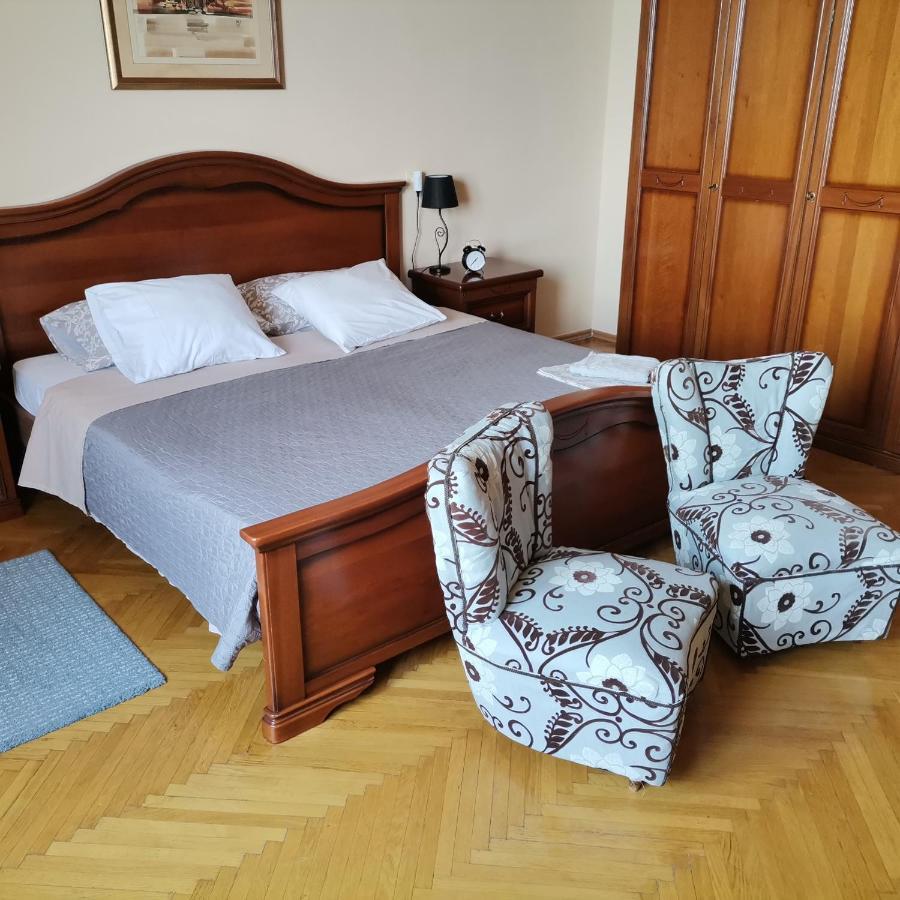 רייקה Apartman Flavia מראה חיצוני תמונה