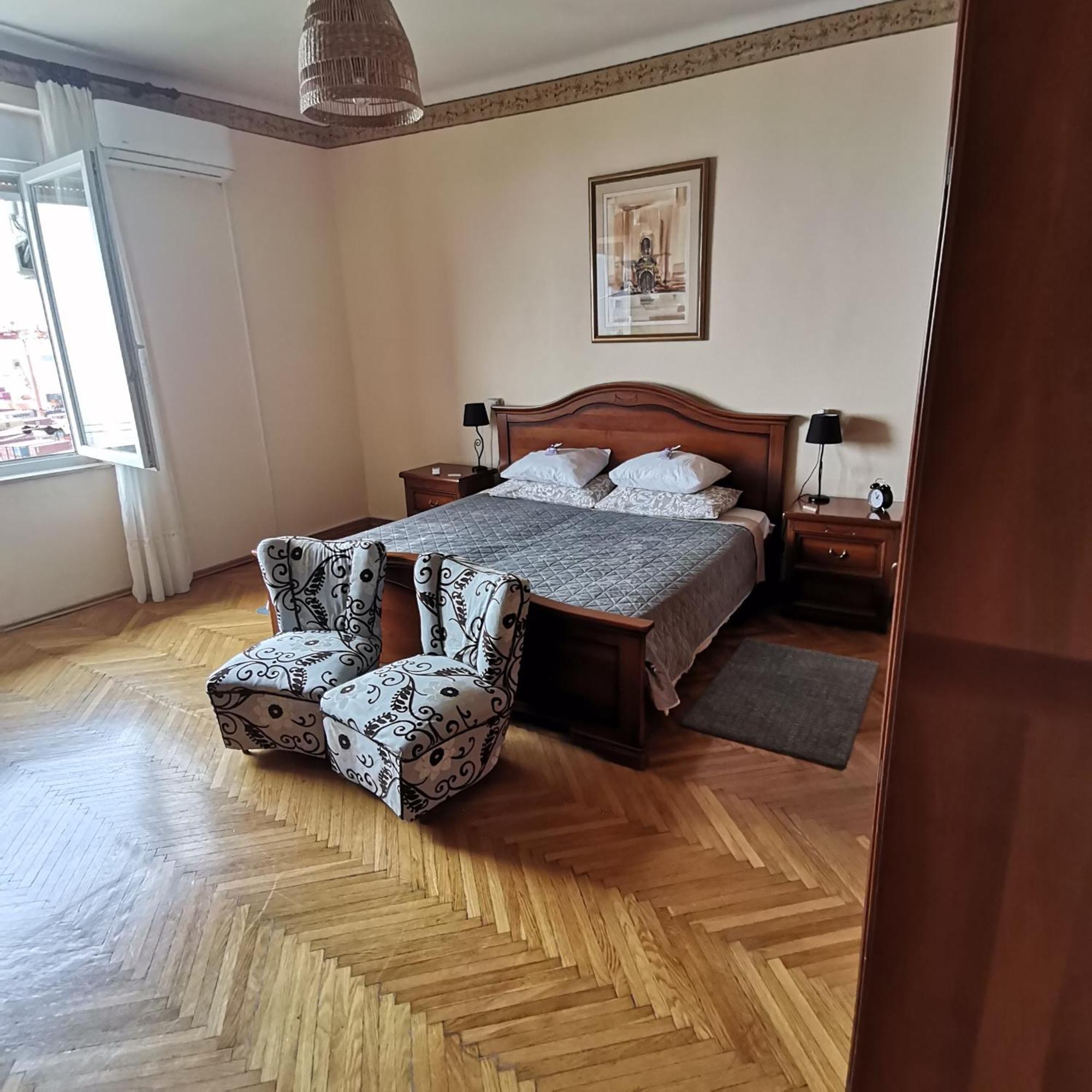 רייקה Apartman Flavia מראה חיצוני תמונה